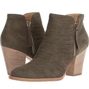Paul Green Malibu Olive Green Nubuck Sliced Bootie Boot 6.5 Chelsea Boho Classic